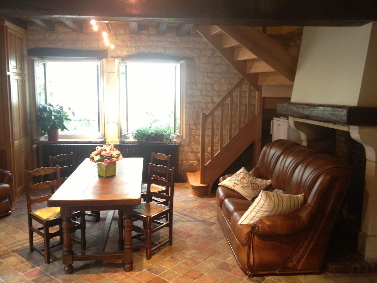 Auberge Les Tilleuls Vincelottes Exterior foto